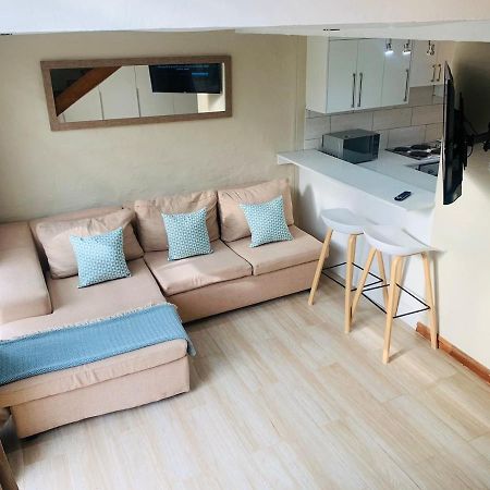 The Loft@Santorini Apartment Pretoria Bagian luar foto