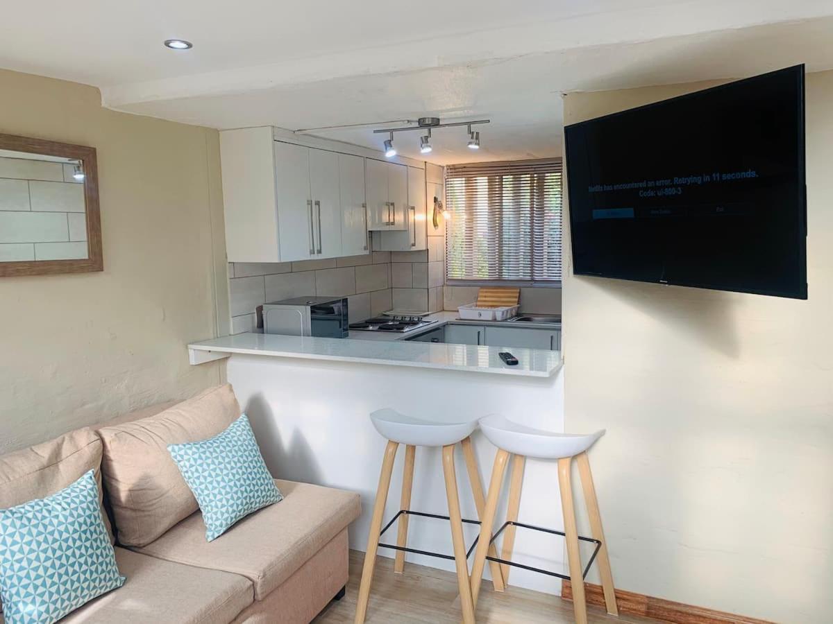 The Loft@Santorini Apartment Pretoria Bagian luar foto